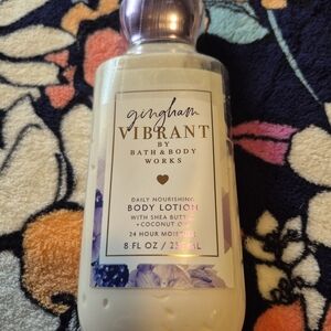 Bath & Body Works Gingham Vibrant Body Lotion - Cream and Purple